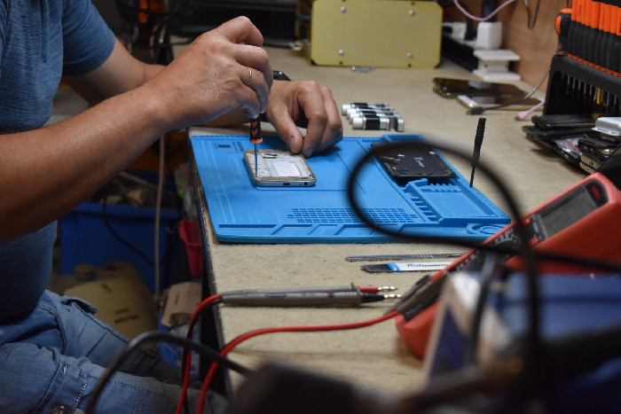 Elektronikai készülék javítása